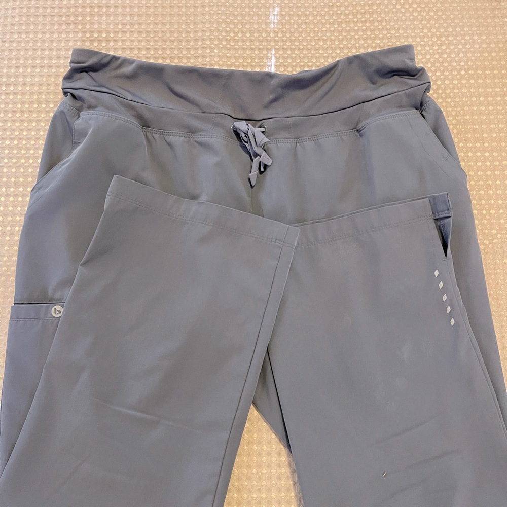 Barco One Greys scrub pants Size Large Petite